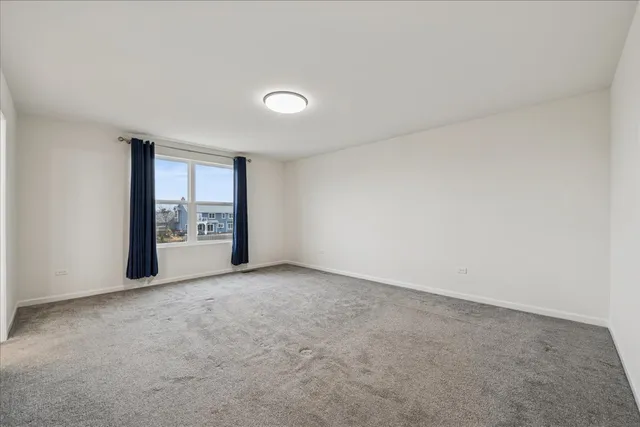 $600,000 | 900 Treeline Drive, Algonquin, IL 60102