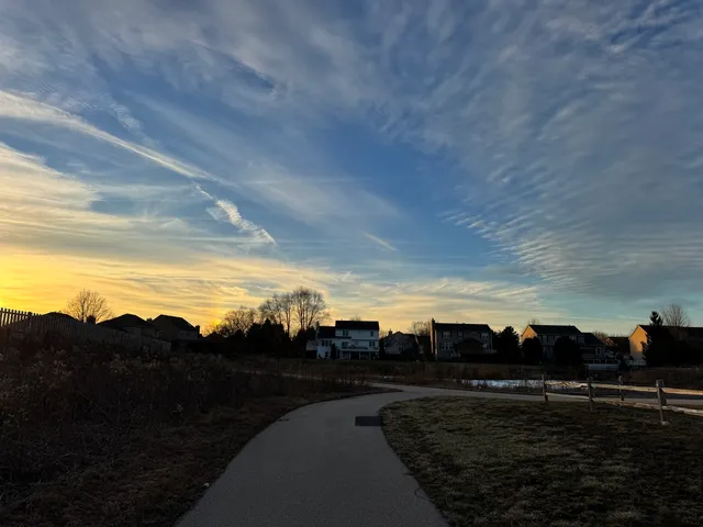 $600,000 | 900 Treeline Drive, Algonquin, IL 60102