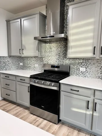 $600,000 | 900 Treeline Drive, Algonquin, IL 60102