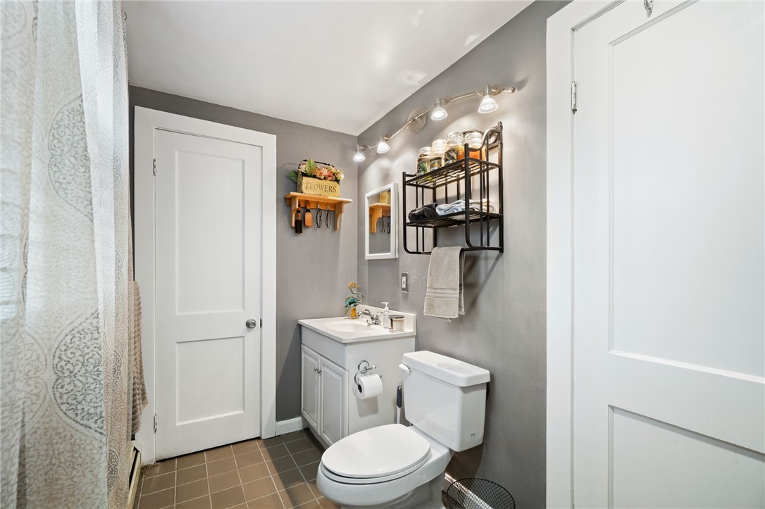 1 Alba Inn Road, Unit 1 Westerly, RI 02891 - Photo 17 of 25 Gallery Image 17