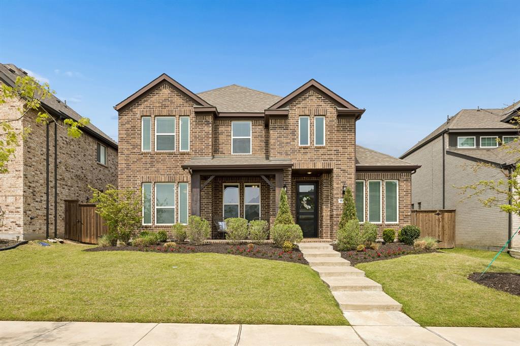 15804 Shasta Daisy Road Frisco, TX 75035 - Photo 1 of 36 Welcome home to 15804 Shasta Daisy Road in The Grove, Frisco's premier master-planned community with amazing proximity to the Sam Rayburn Tollway, shopping, dining and entertainment.