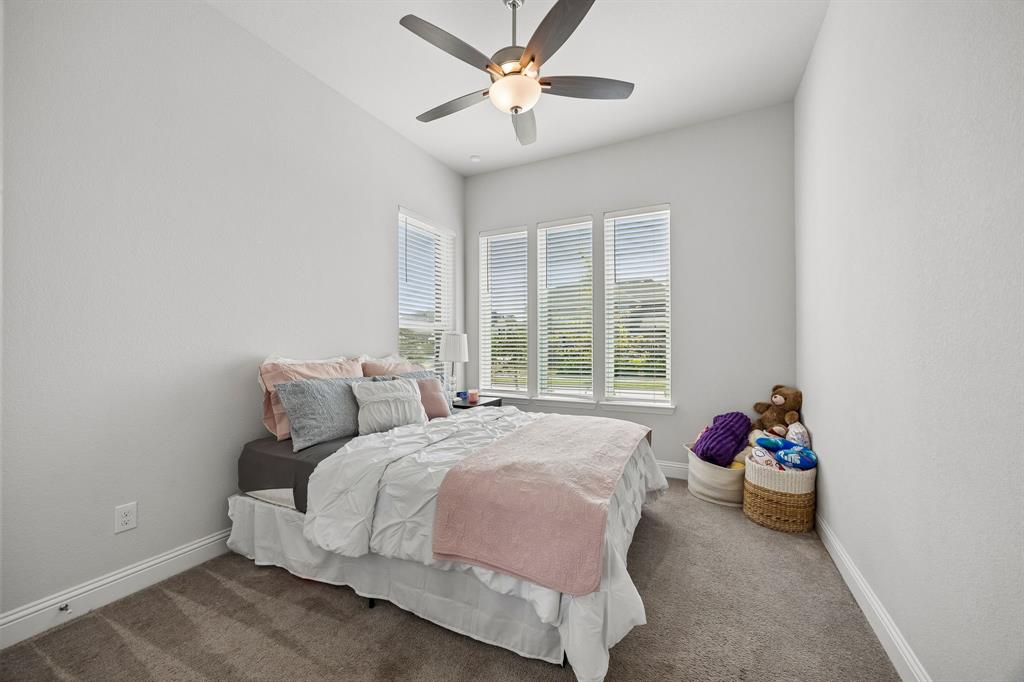 15804 Shasta Daisy Road Frisco, TX 75035 - Photo 17 of 36 Second bedroom on the main floor.