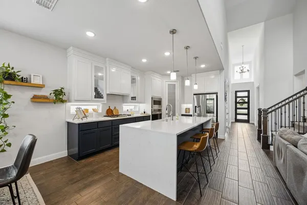 $800,000 | 15804 Shasta Daisy Road, Frisco, TX 75035