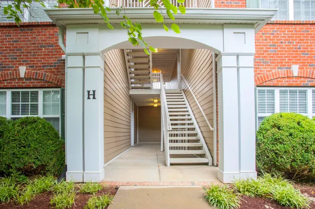 $1,700 | 8441 Callabee Way, Unit H2, Nashville, TN 37211