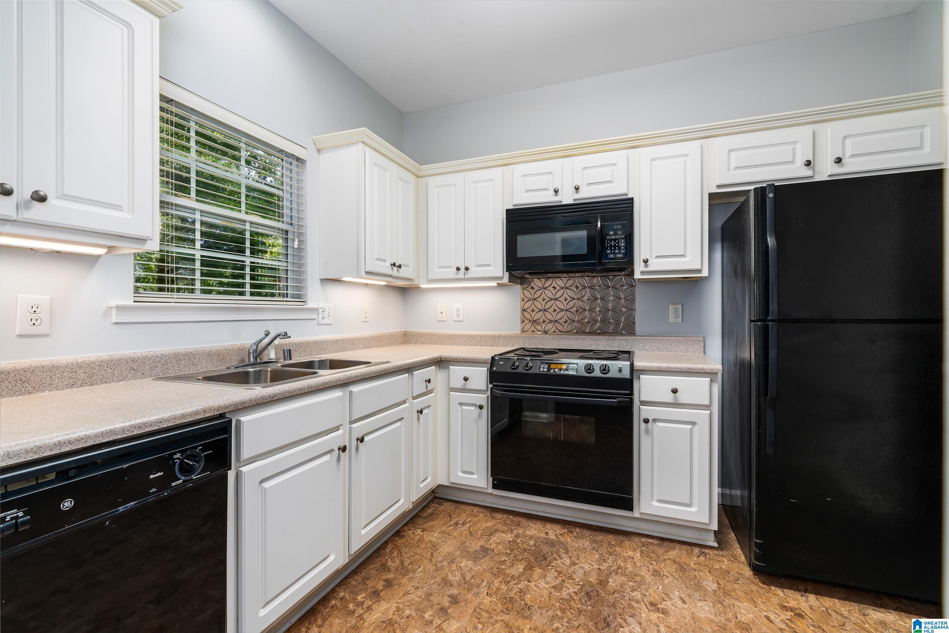 144 Reach Way Birmingham, AL 35242 - Photo 11 of 24