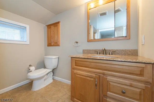 $2,400 | 354 Maxim Drive, Hopatcong, NJ 07843