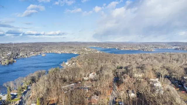 $2,400 | 354 Maxim Drive, Hopatcong, NJ 07843