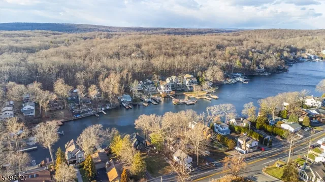 $2,400 | 354 Maxim Drive, Hopatcong, NJ 07843