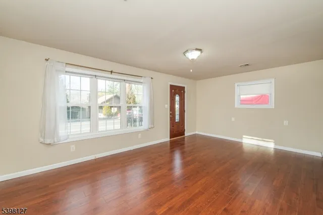 $2,400 | 354 Maxim Drive, Hopatcong, NJ 07843