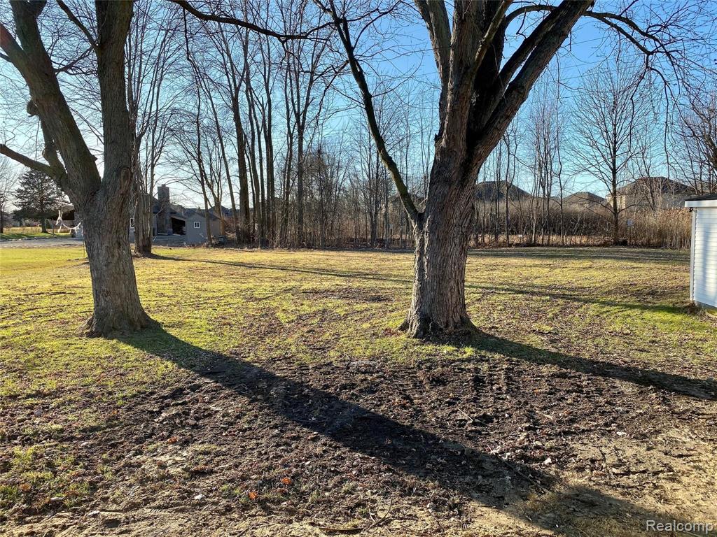 51811 Card Road Macomb, MI 48042 - Photo 24 of 25