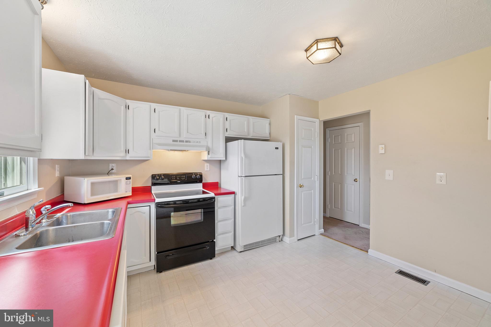 4024 Whiting Road Marshall, VA 20115 - Photo 13 of 37