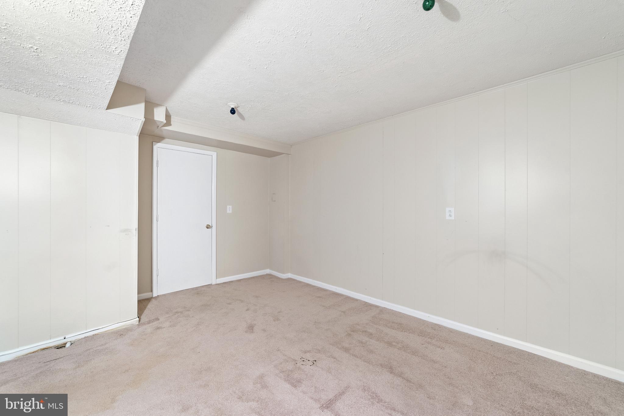 4024 Whiting Road Marshall, VA 20115 - Photo 29 of 37