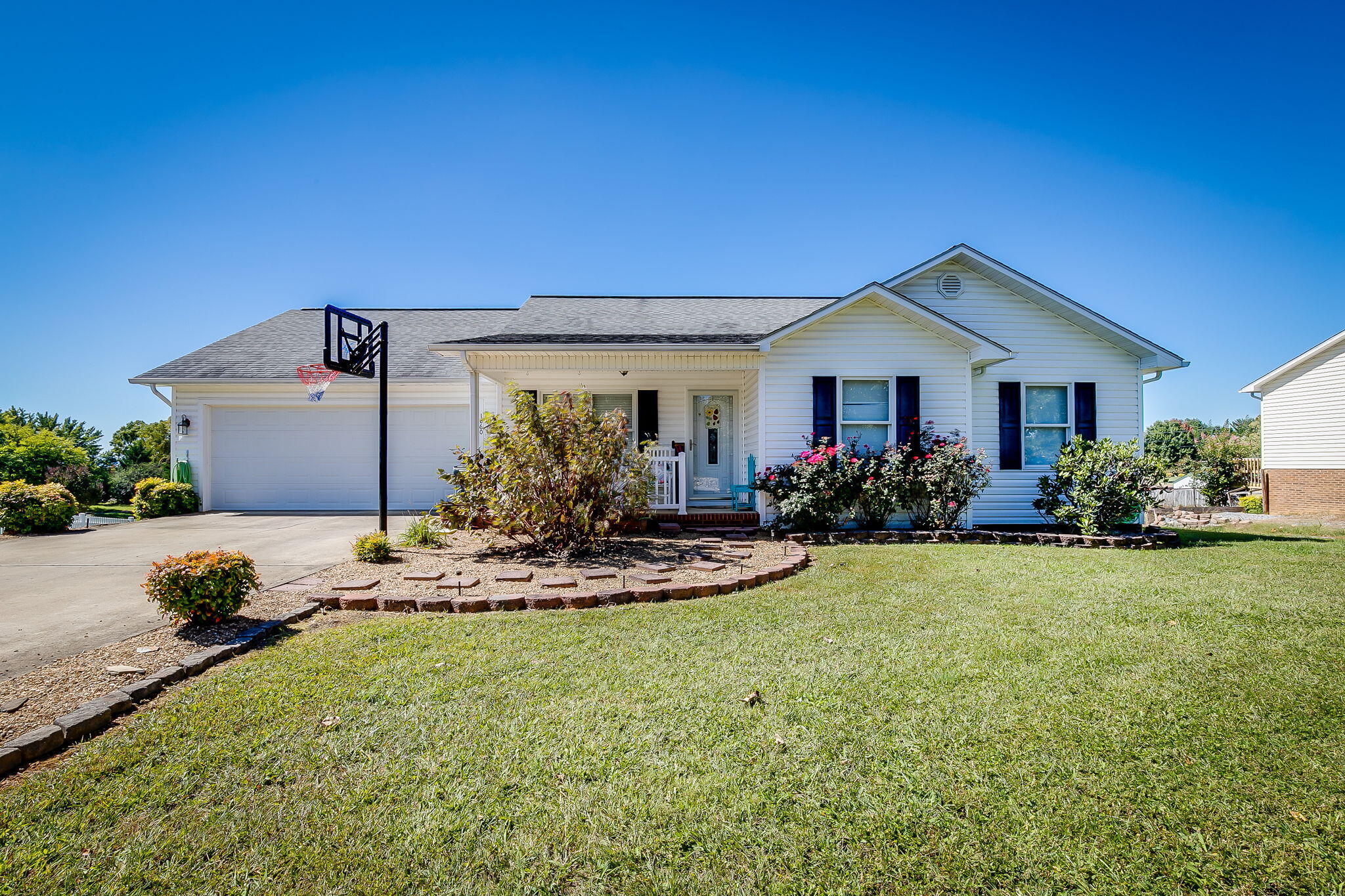 1060 Keller Road Afton, TN 37616 - Photo 2 of 36 2-web-or-mls-Keller Rd-2