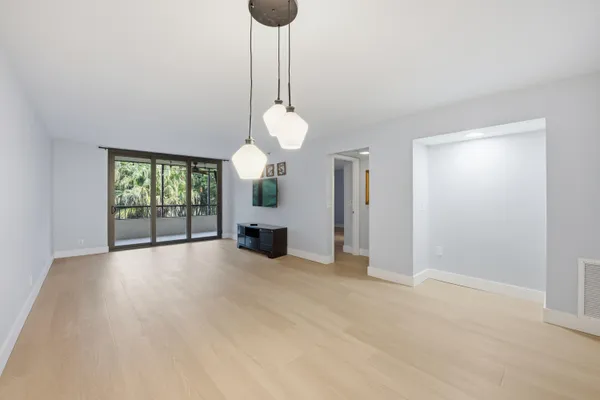 $2,400 | 2070 Homewood Boulevard, Unit 3150, Delray Beach, FL 33445