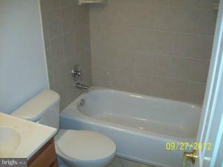 1965 Potts Point Road Huntingtown, MD 20639 - Photo 4 of 19 Bath