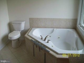 1965 Potts Point Road Huntingtown, MD 20639 - Photo 9 of 19 Bath (Master)