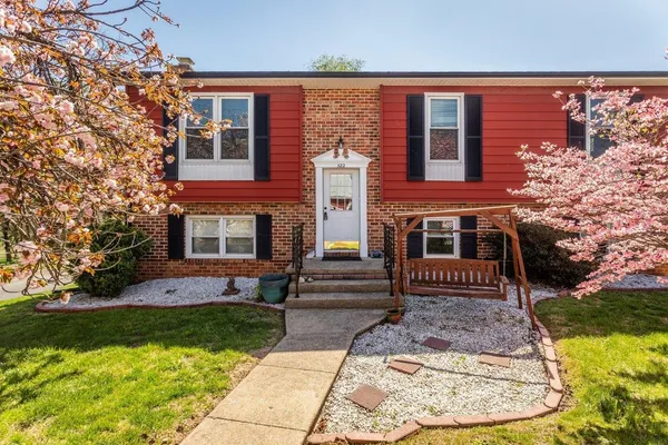 $345,000 | 522 North Main Street, Mount Crawford, VA 22841