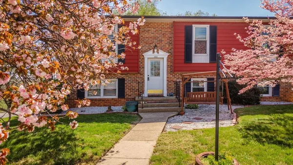 $345,000 | 522 North Main Street, Mount Crawford, VA 22841