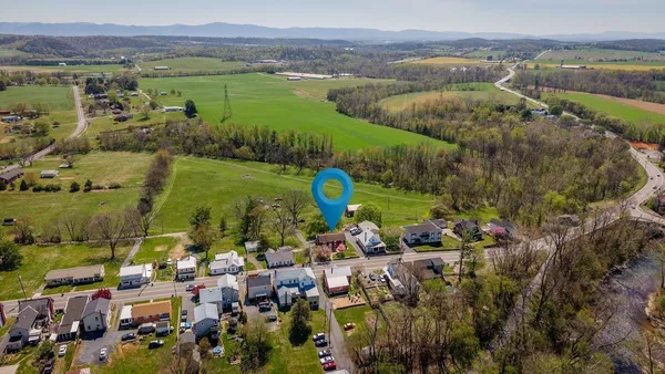 $345,000 | 522 North Main Street, Mount Crawford, VA 22841