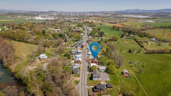 $345,000 | 522 North Main Street, Mount Crawford, VA 22841