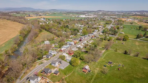 $345,000 | 522 North Main Street, Mount Crawford, VA 22841