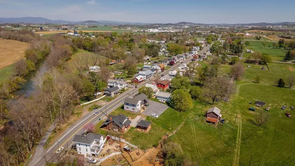 $345,000 | 522 North Main Street, Mount Crawford, VA 22841