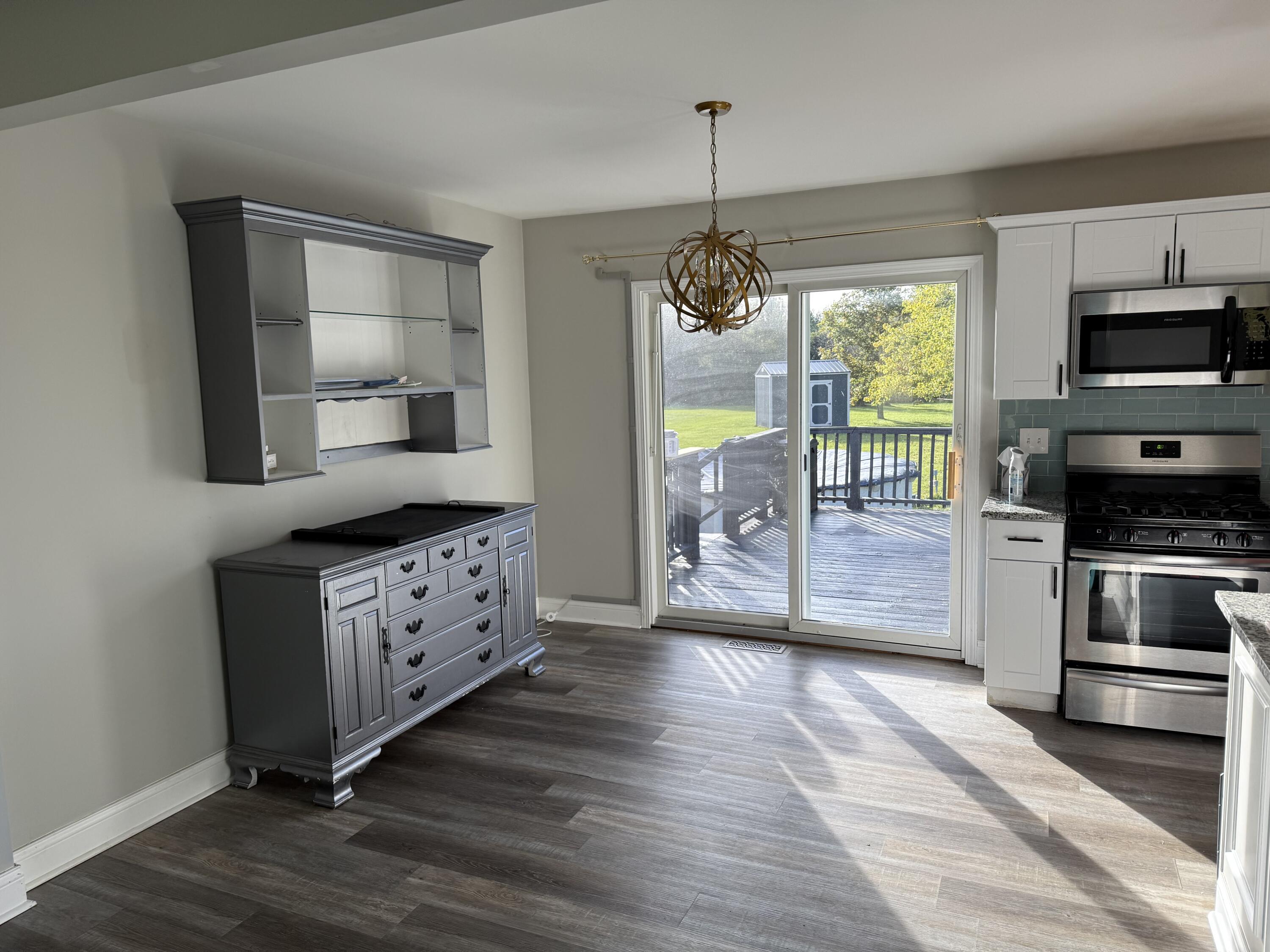 7600 West Mill Court Hobart, IN 46342 - Photo 14 of 28 3000x2250