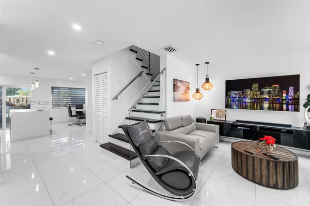 $3,000 | 17864 Southwest 141st Court, Unit 17864, Miami, FL 33177