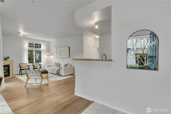 $369,900 | 6330 Isaac Avenue Southeast, Unit A24, Auburn, WA 98092