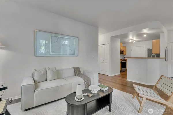 $369,900 | 6330 Isaac Avenue Southeast, Unit A24, Auburn, WA 98092