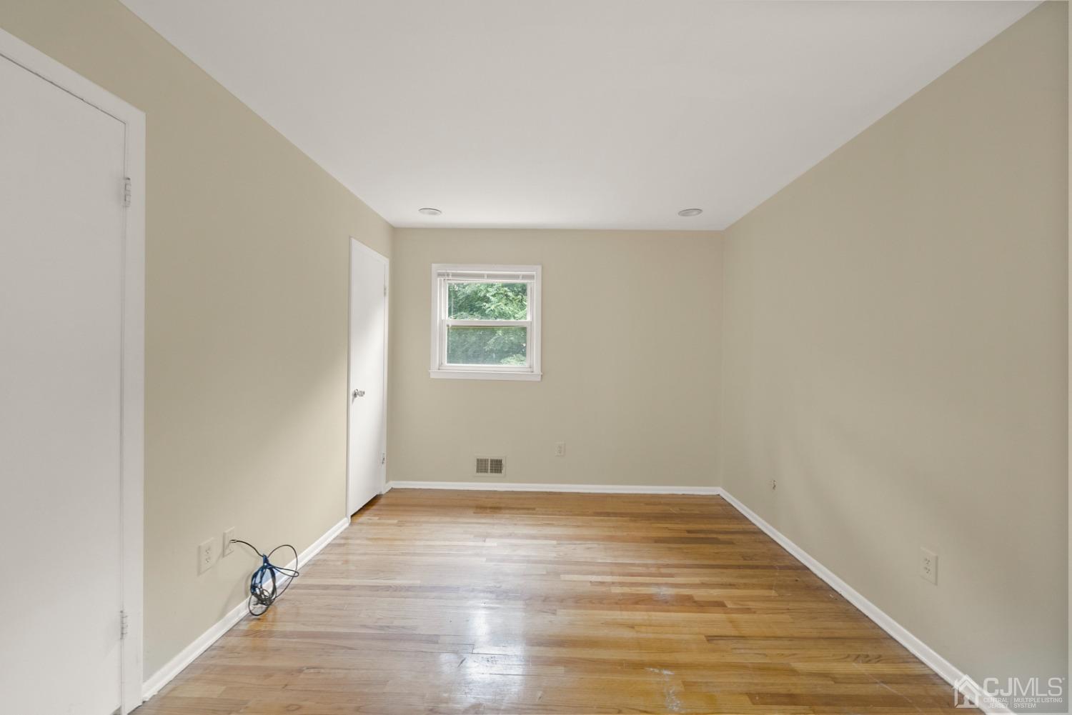 193 Phillips Road Somerset, NJ 08873 - Photo 20 of 51 Gallery Image 20