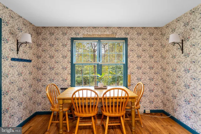 $698,000 | 13829 Mountain Road, Lovettsville, VA 20180