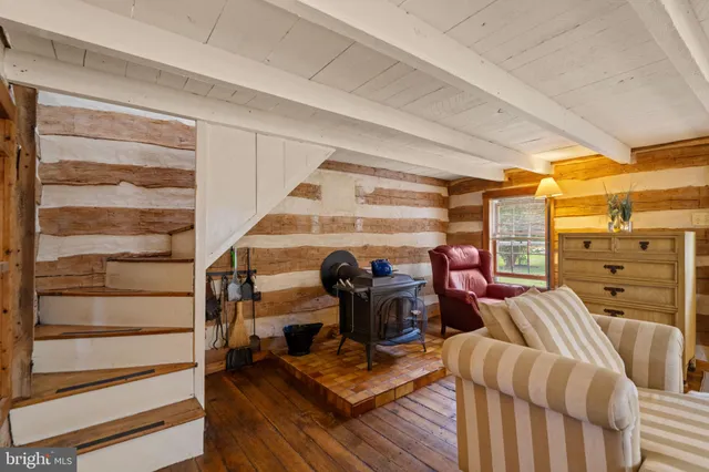 $698,000 | 13829 Mountain Road, Lovettsville, VA 20180