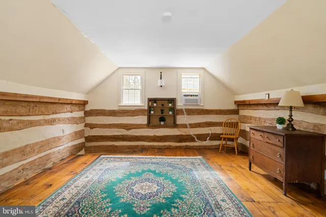 $698,000 | 13829 Mountain Road, Lovettsville, VA 20180