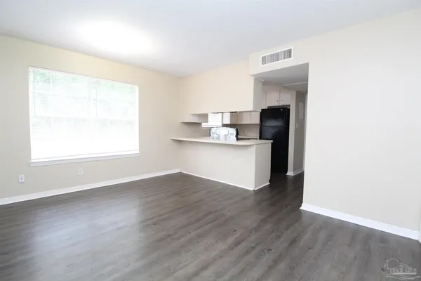 $950 | 10151 Guidy Lane, Unit G7, Pensacola, FL 32514