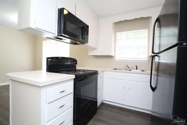 $950 | 10151 Guidy Lane, Unit G7, Pensacola, FL 32514