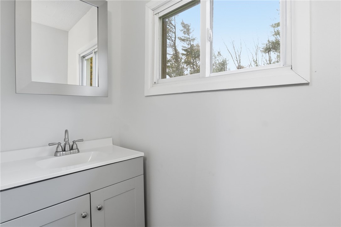 13195 Cotten Road Savannah, NY 13146 - Photo 16 of 34