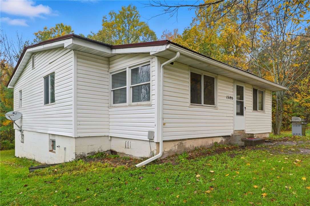 13195 Cotten Road Savannah, NY 13146 - Photo 2 of 34