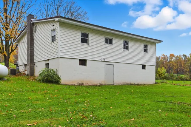 $200,000 | 13195 Cotten Road, Savannah, NY 13146