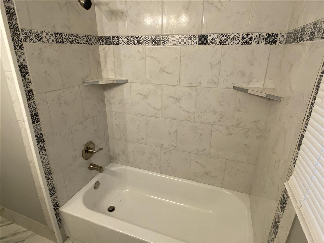 427 North Perkins Road Memphis, TN 38117 - Photo 16 of 18