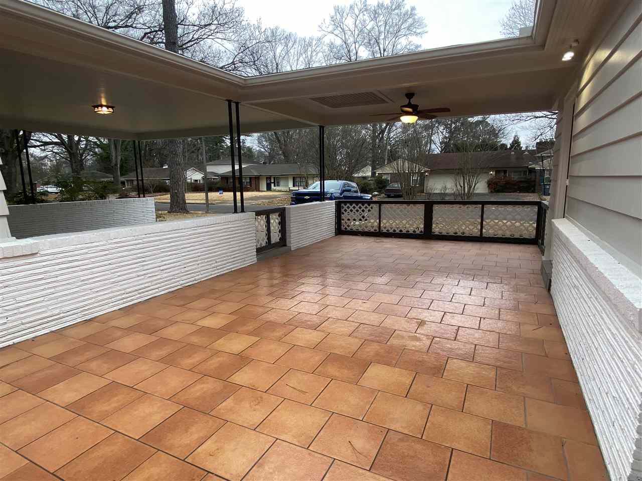 427 North Perkins Road Memphis, TN 38117 - Photo 3 of 18