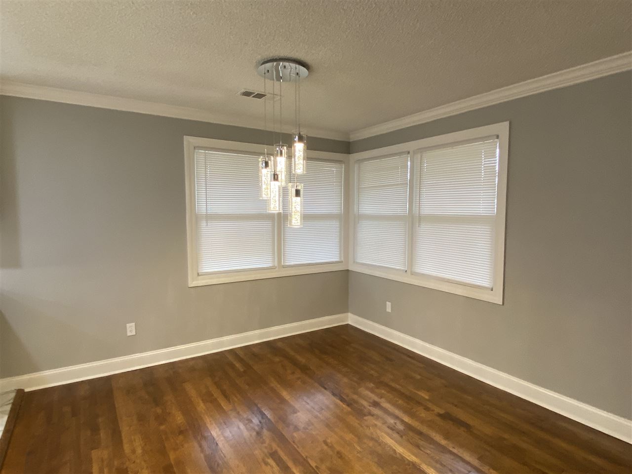 427 North Perkins Road Memphis, TN 38117 - Photo 5 of 18