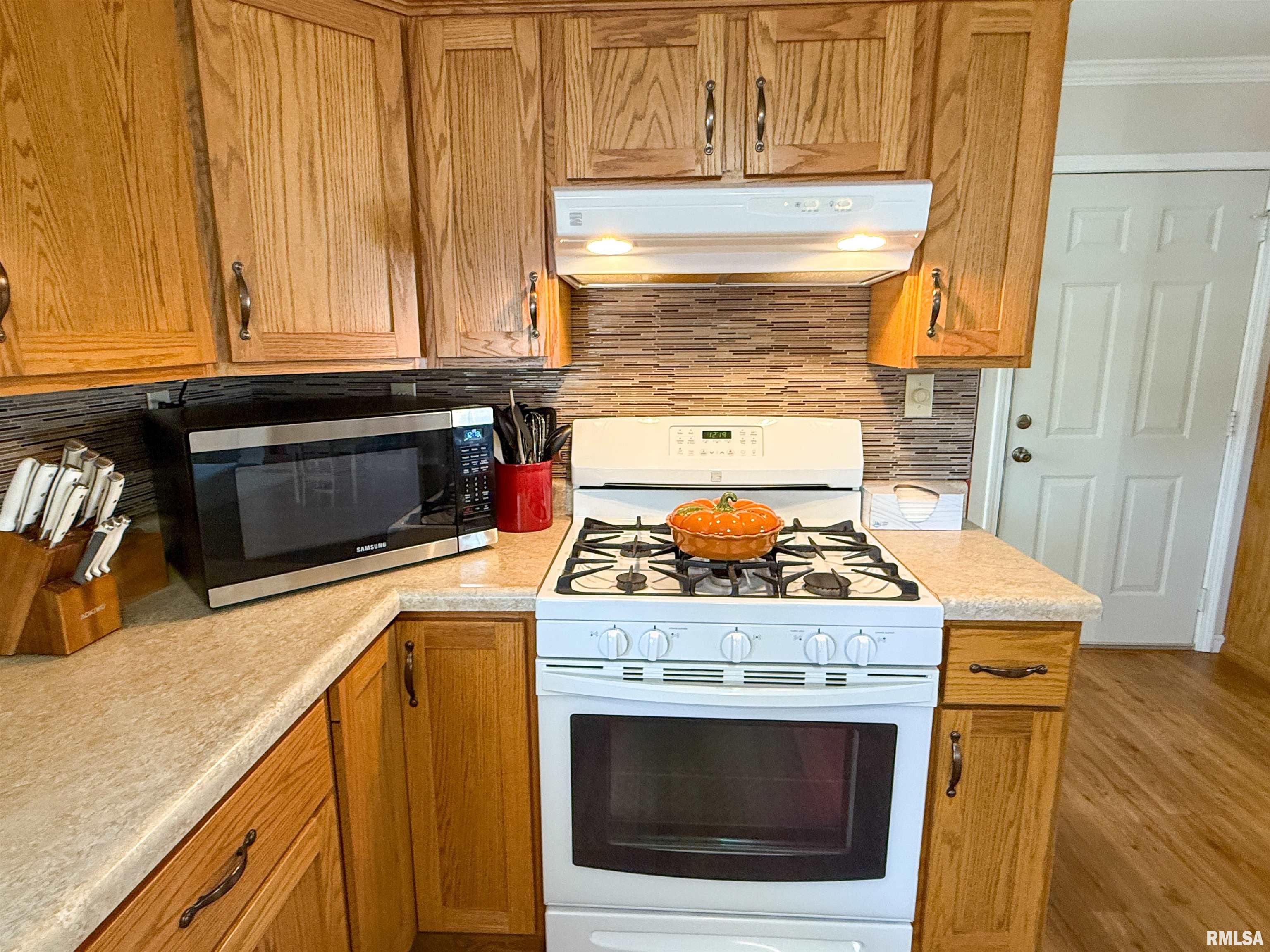 612 East 12th Street Flora, IL 62839 - Photo 32 of 98