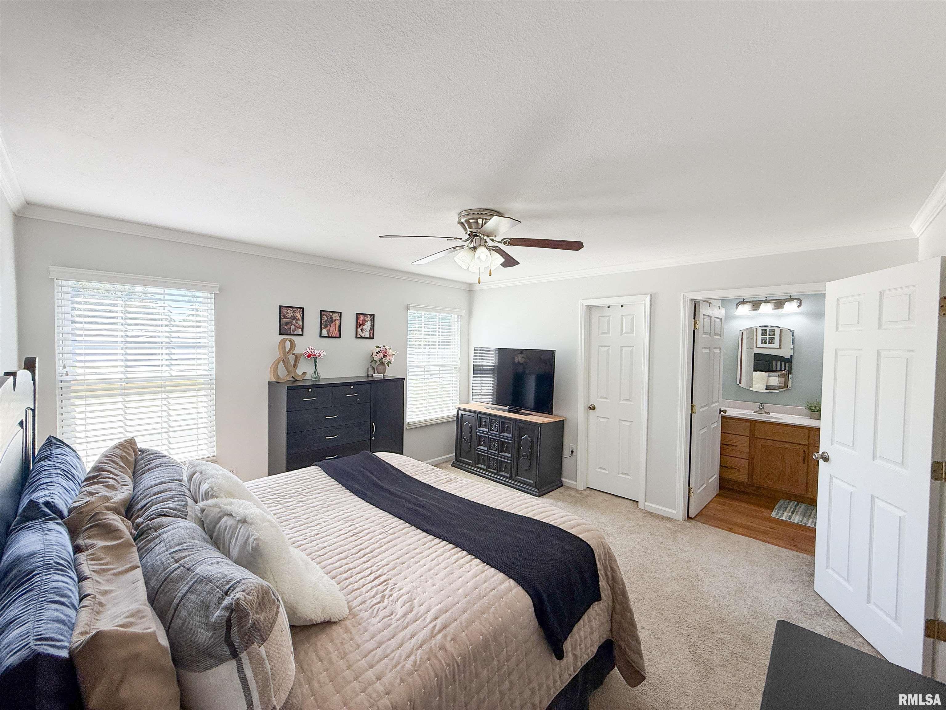 612 East 12th Street Flora, IL 62839 - Photo 33 of 98