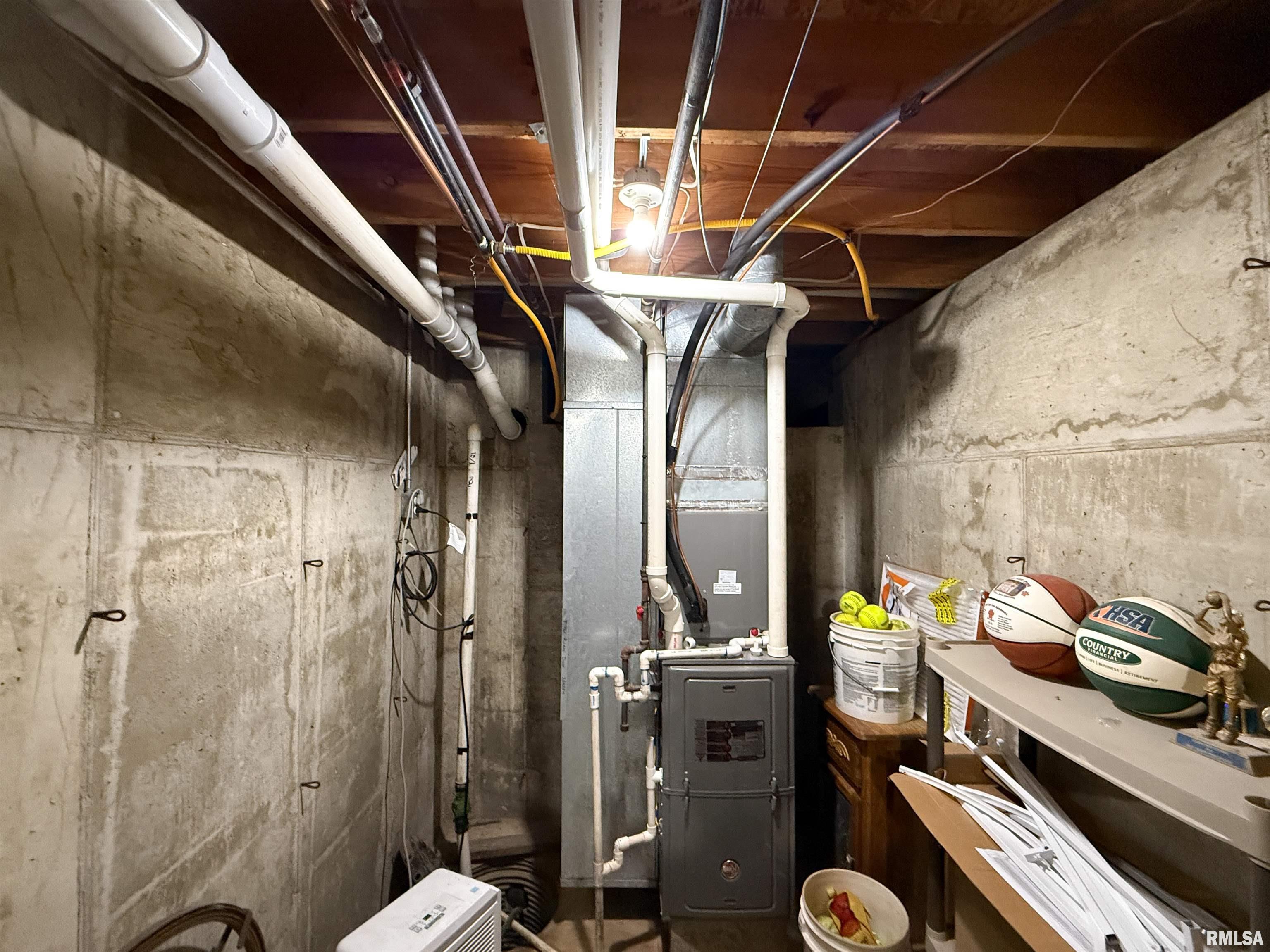 612 East 12th Street Flora, IL 62839 - Photo 77 of 98