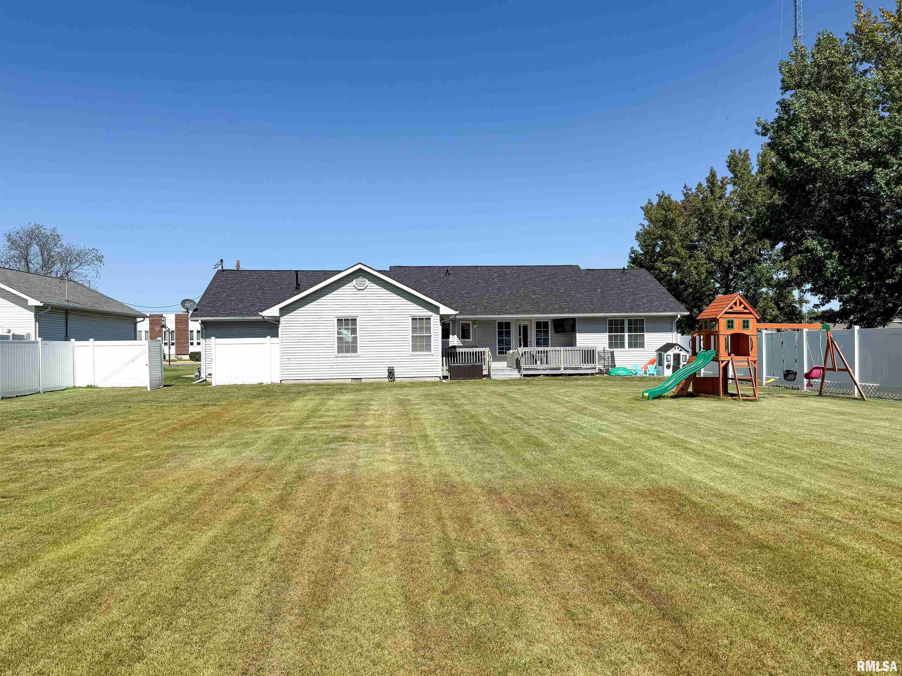 612 East 12th Street Flora, IL 62839 - Photo 84 of 98