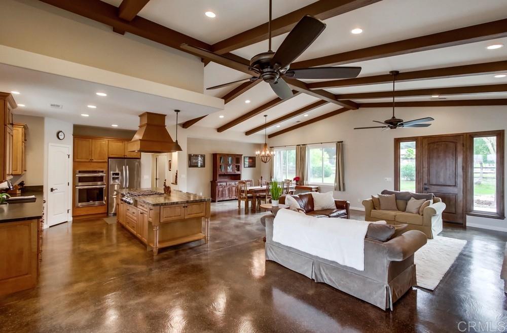 19120 Split Rock Road Ramona, CA 92065 - Photo 7 of 25