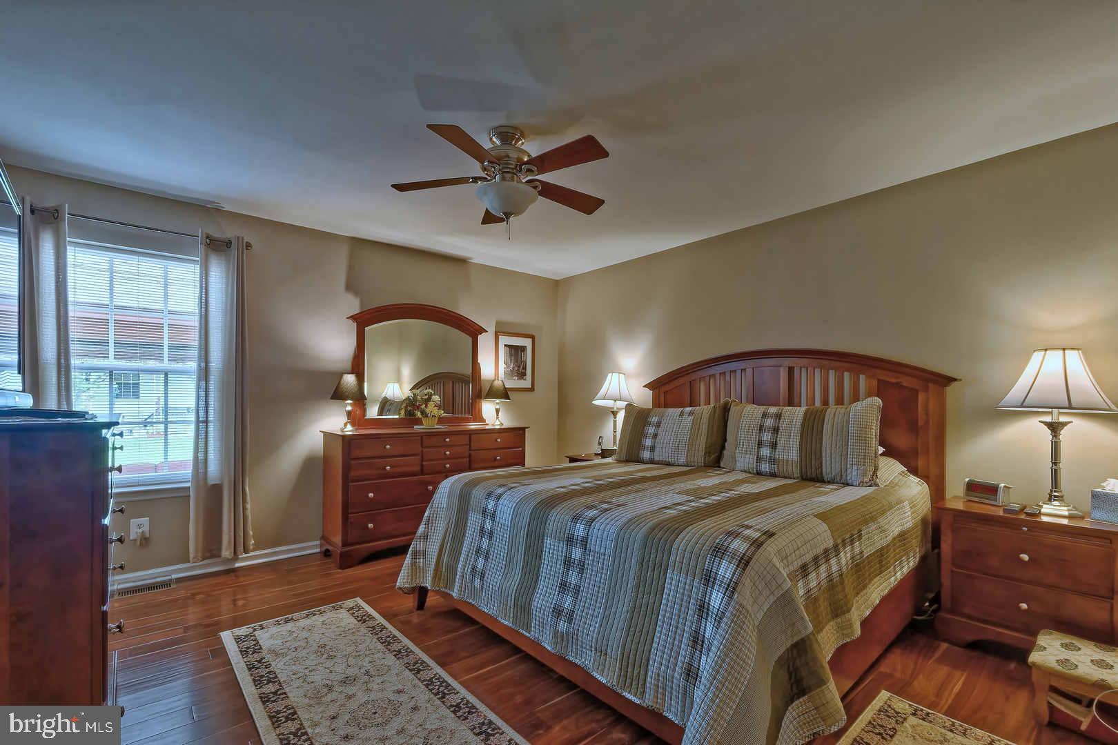 16 Eagle Ridge Drive Mantua, NJ 08051 - Photo 15 of 24 Master Bedroom with ceiling room.