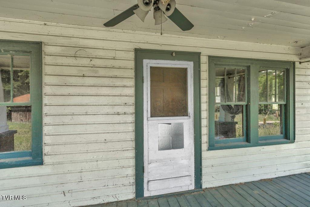 150 Fred Price Road Mountain City, TN 37683 - Photo 26 of 35 28