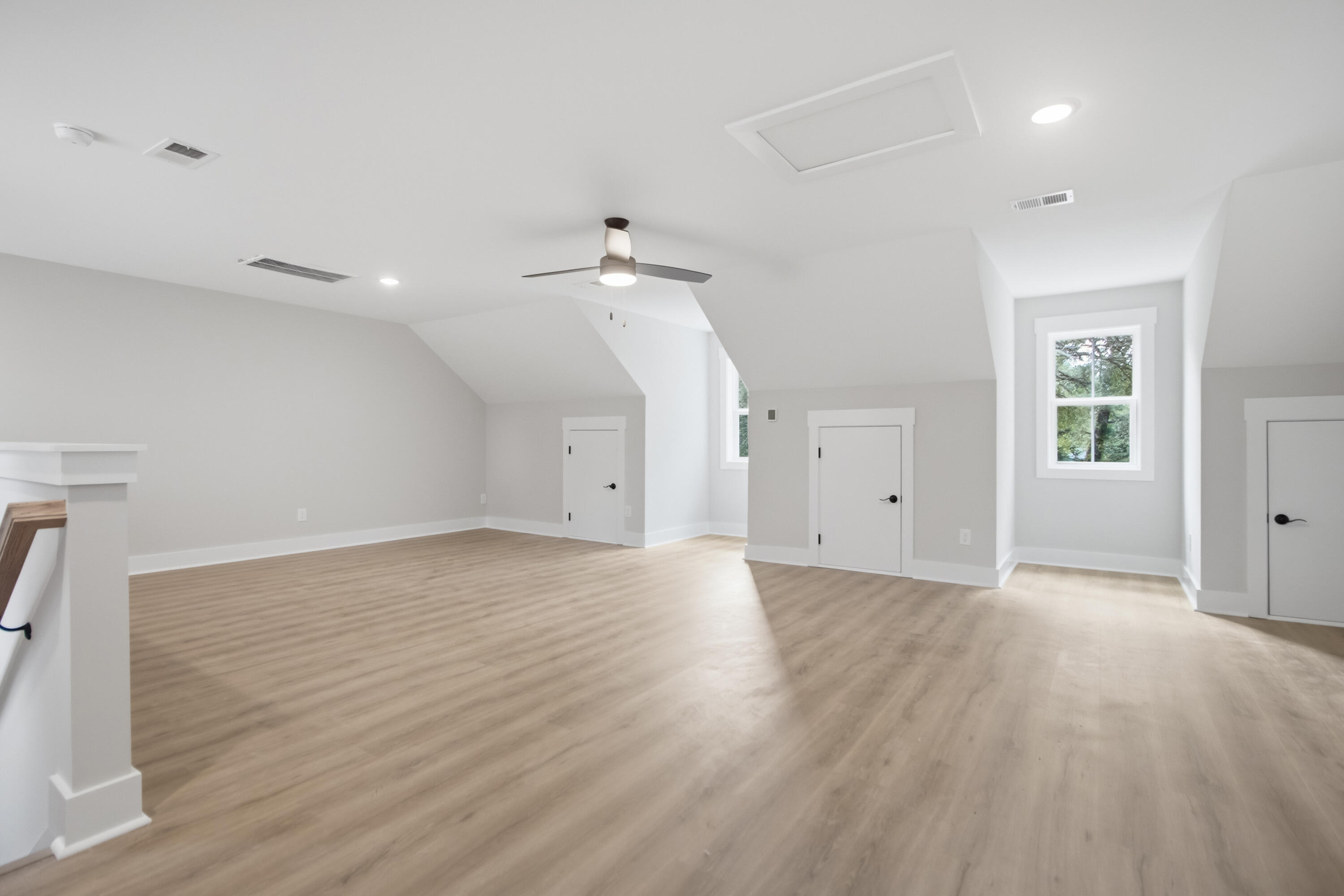 5972 Church Flats Road Meggett, SC 29449 - Photo 24 of 29 Upstairs